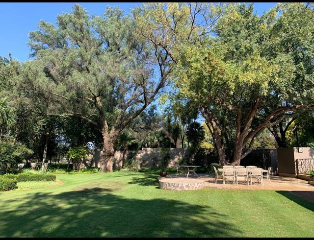 4 BEDROOM HOUSE FOR SALE IN VANDERBIJLPARK SW 5